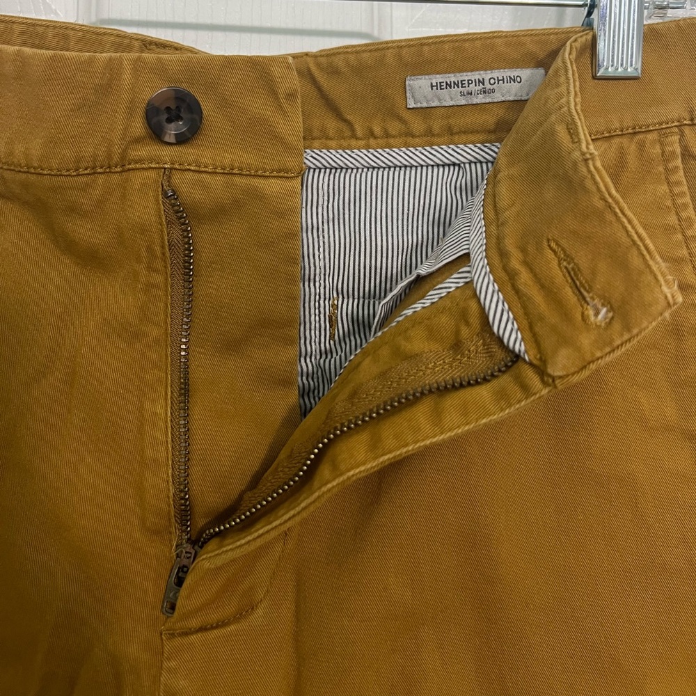 Chino Pants